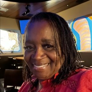 Meet your Posher, Tonya